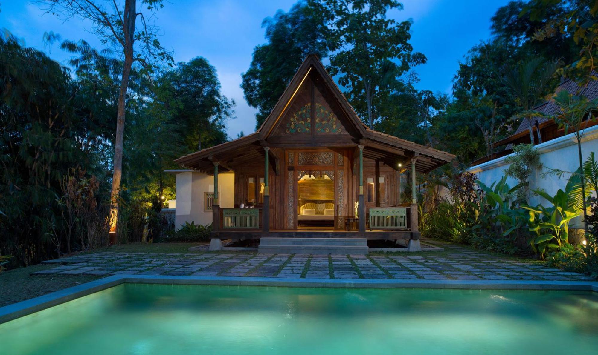 Vila Exclusive Traditional Pool