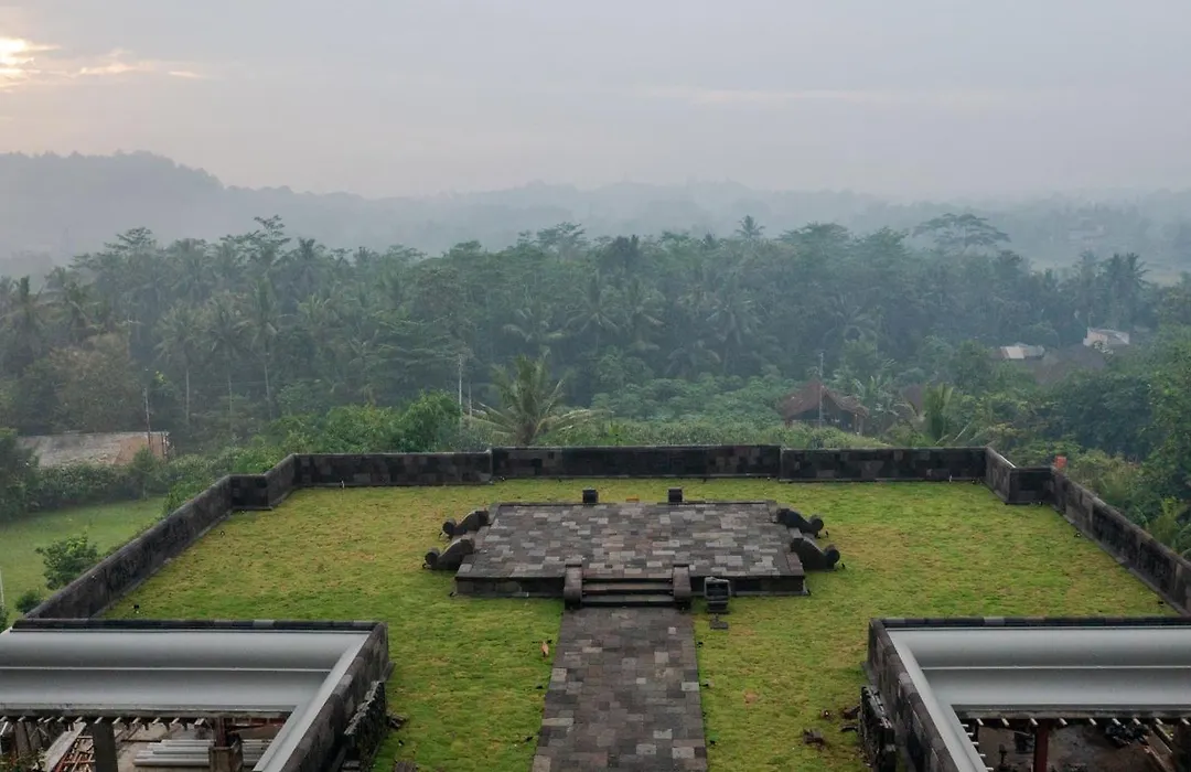 Plataran Borobudur-1
